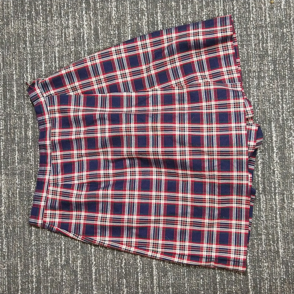Schoolbelles plaid skirt XS